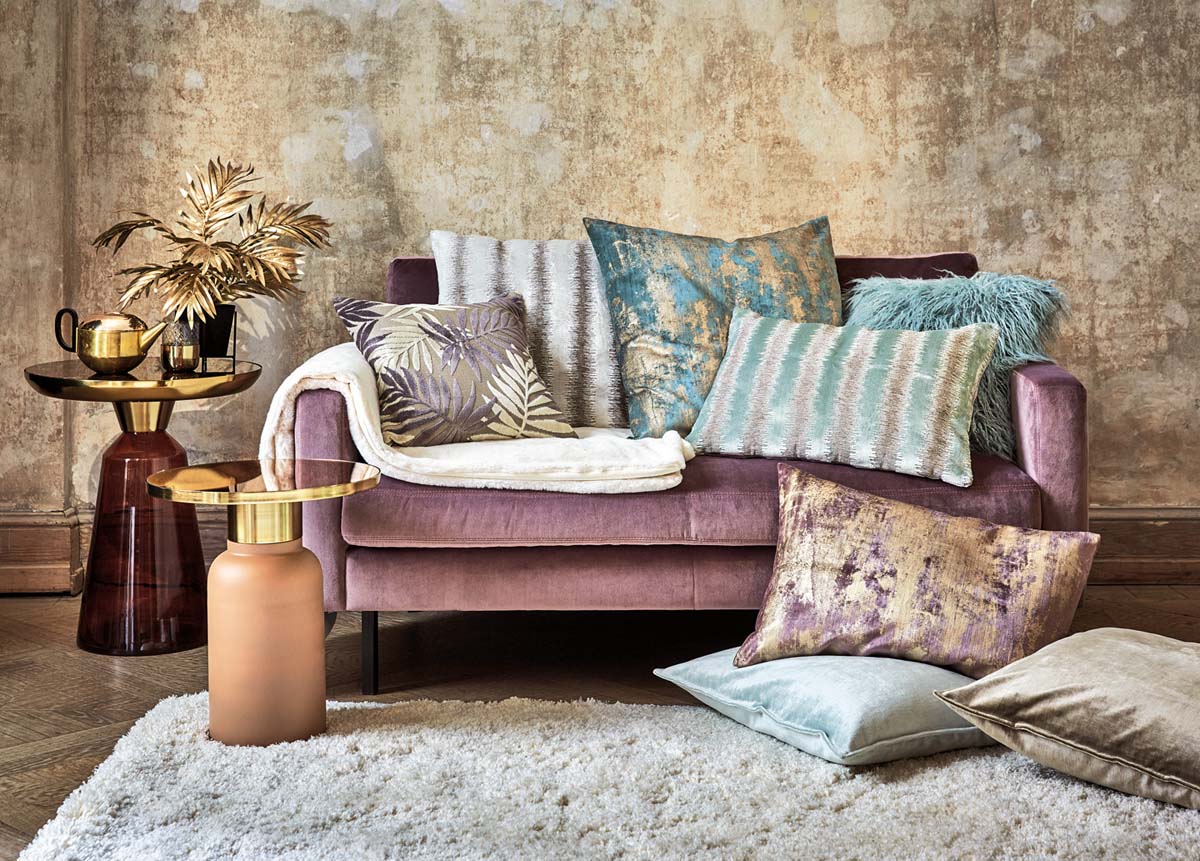 Adenau Kissenbezug, gewebter Jacquard mit Chenille Blattmotiv, Viola (Lila)