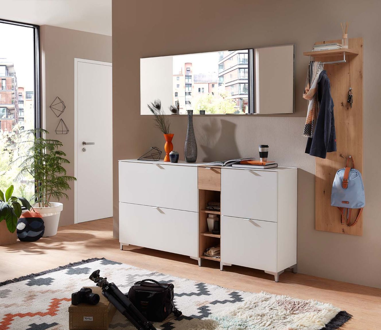 Ticona Hängeschuhschrank Weiß